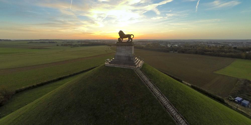 Vue panoramique de la Butte du Lion à Waterloo