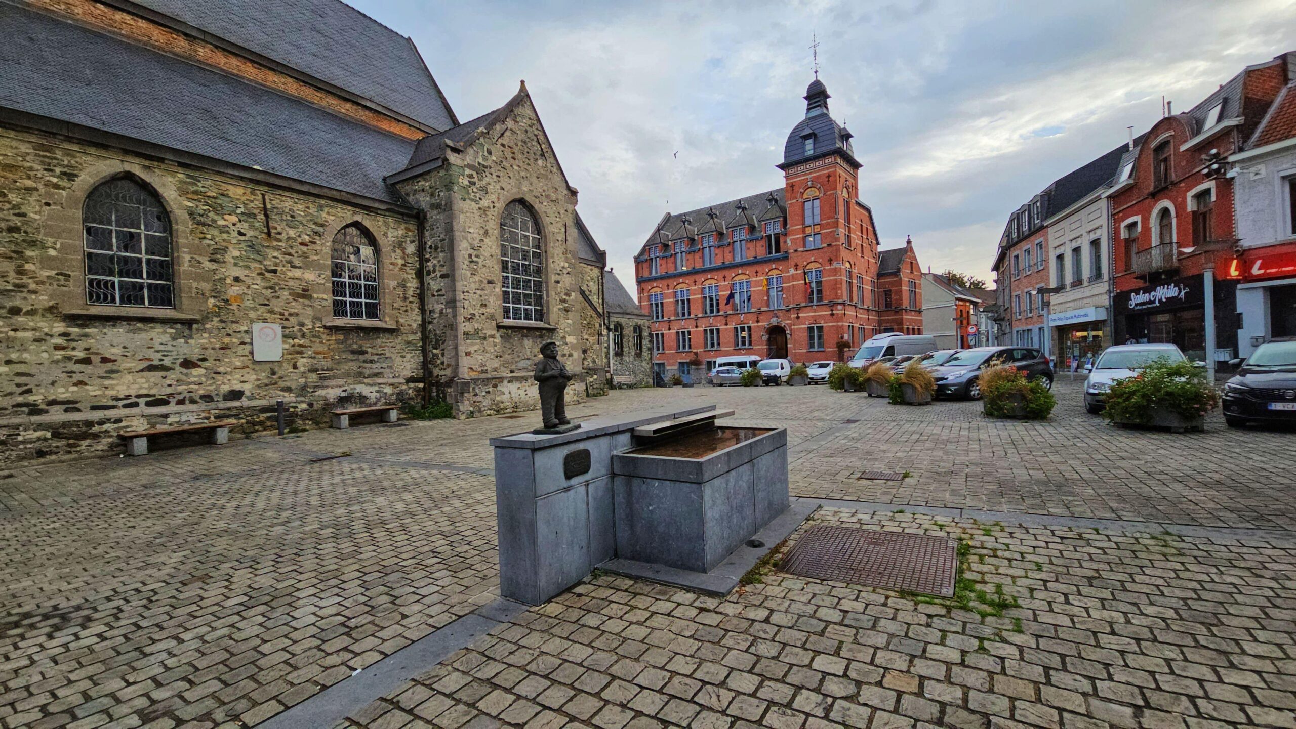 Vue panoramique de la Tour Sainte-Gertrude à Tubize